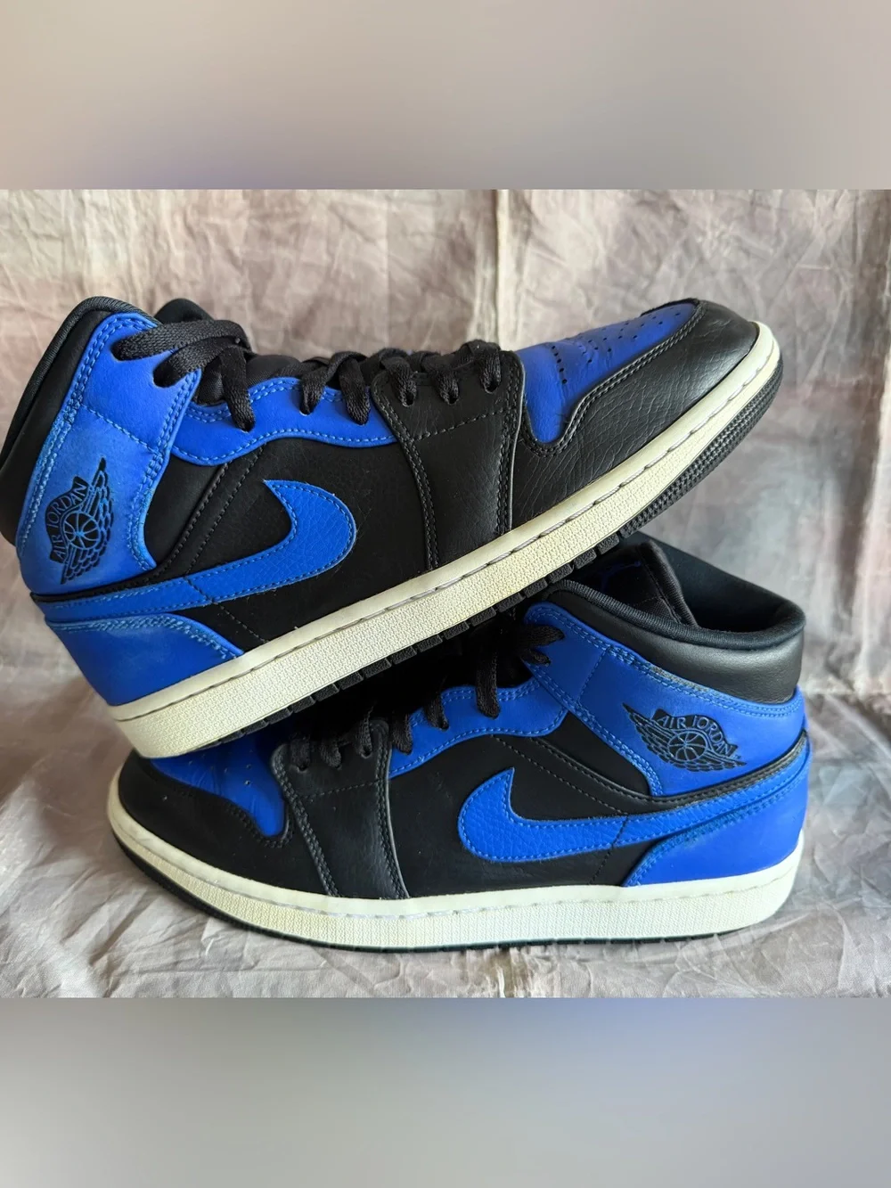 Nike Air Jordan 1 Mid Hyper Royal size 10